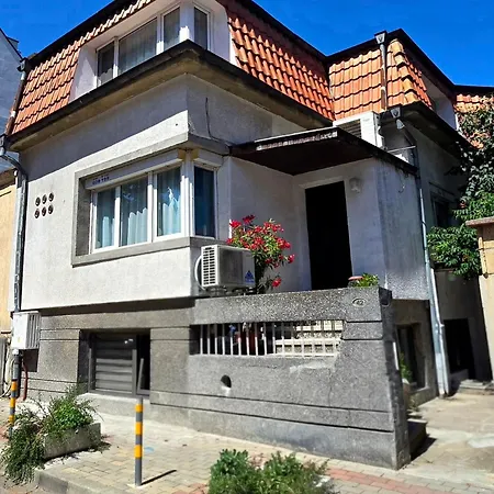 Apartamento Old-timer 2 *