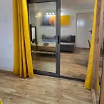 Apartment Old-timer 2 *