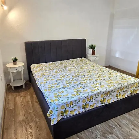 Апартамент Old-timer 2